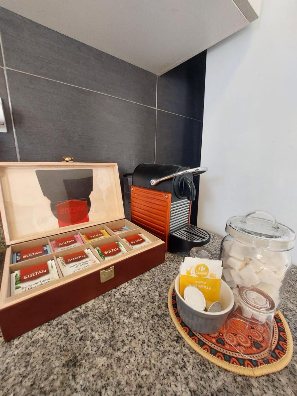 Charite Host Appartement , Wifi Et Parking Gratuit Agádír Exteriér fotografie